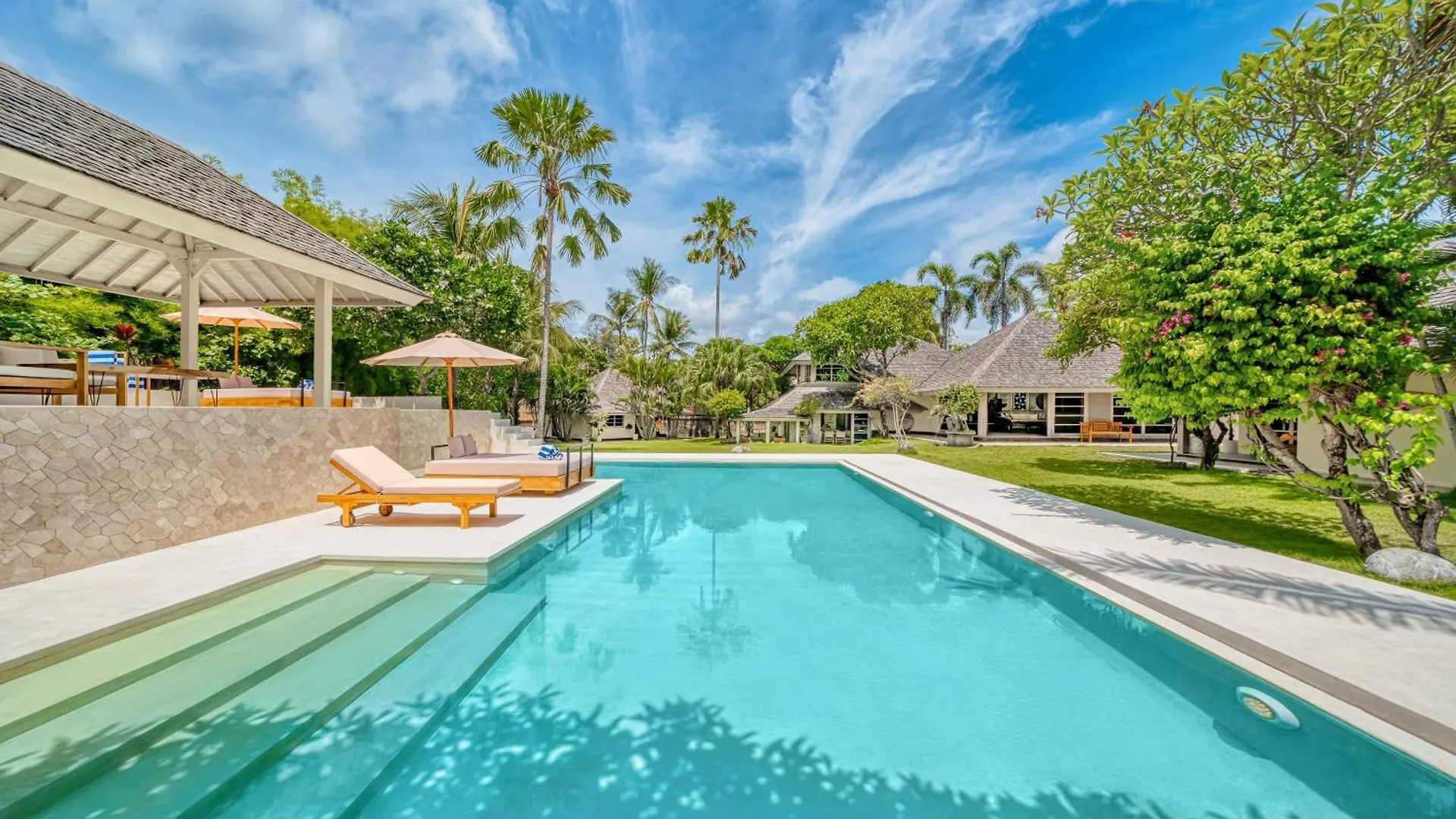 Spacious 2 Villas Combined 9 Bedrooms 2 Pools Seminyak  Indonesia
