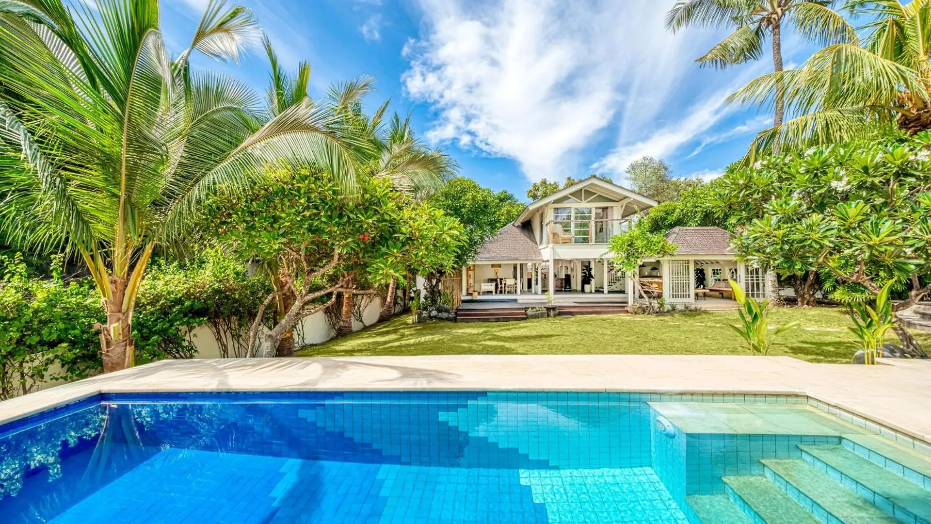 Holiday home Spacious 2 Villas Combined 9 Bedrooms 2 Pools Seminyak  Indonesia